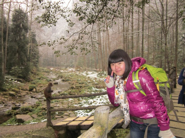 猜成语图片落日路_看图猜成语