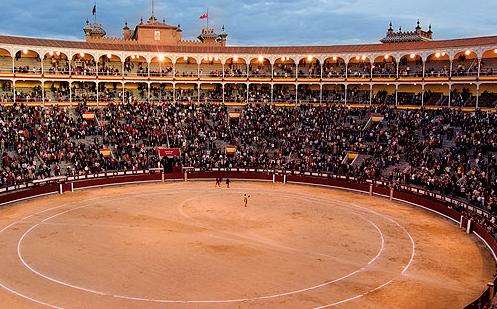 de toros de las ventas)是西班牙著名的斗牛场