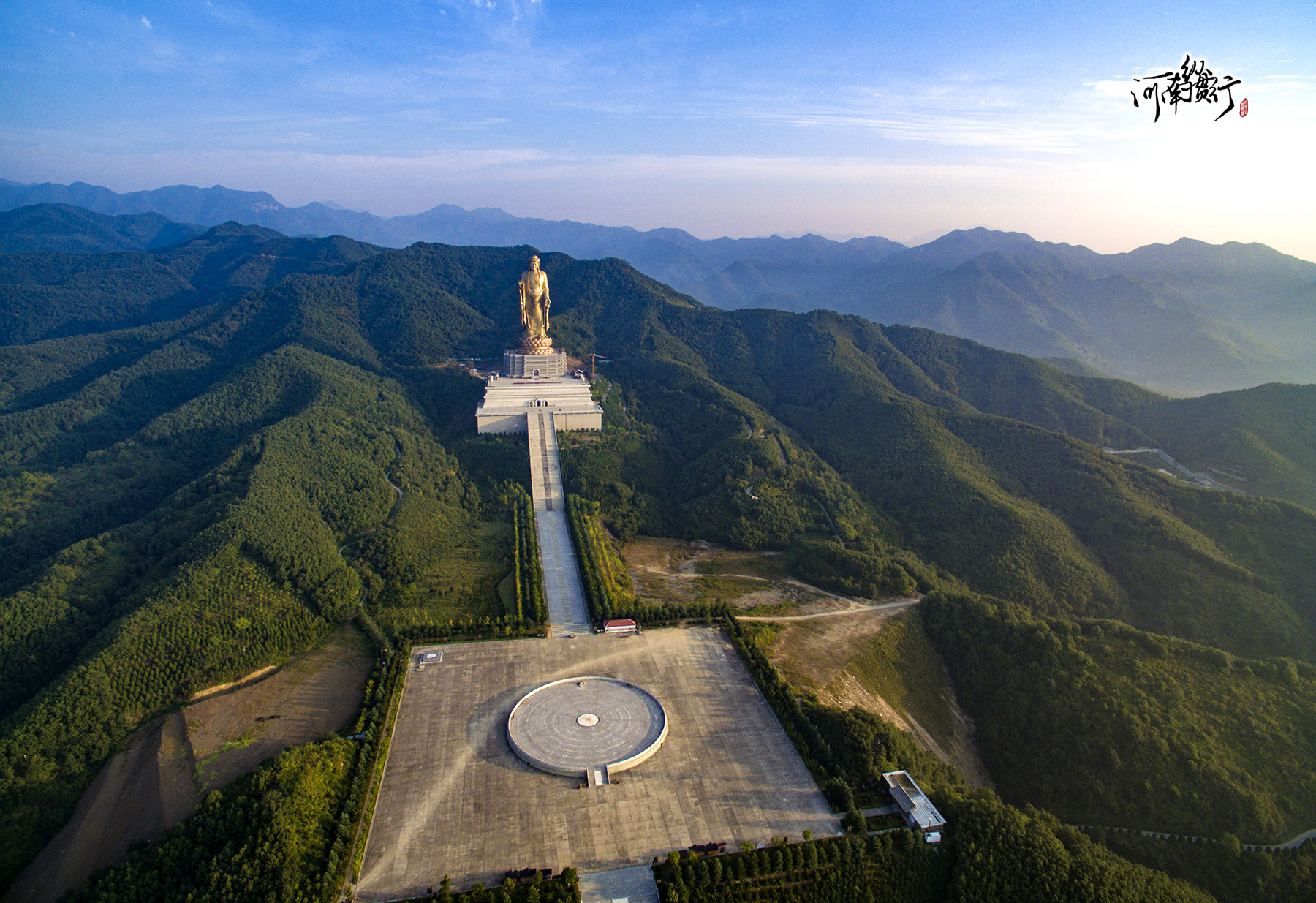 中原大佛景区暂不开放