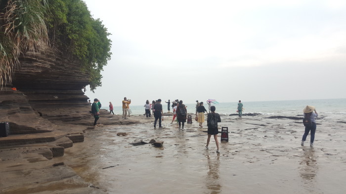 11月去涠洲岛,那边天气怎么样啊,适合穿什么衣服