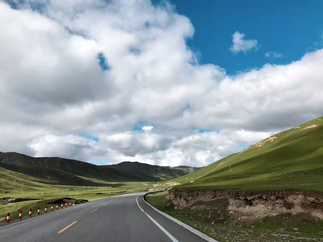 青海旅游的最好时间是几月 不会太挤天气又还好
