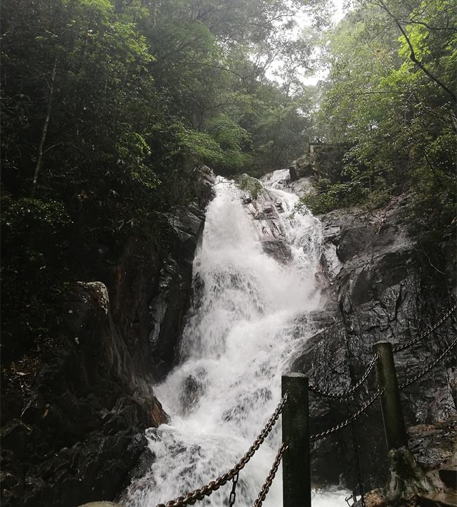 郴州十月去哪里旅游?汝城九龙江赏瀑布