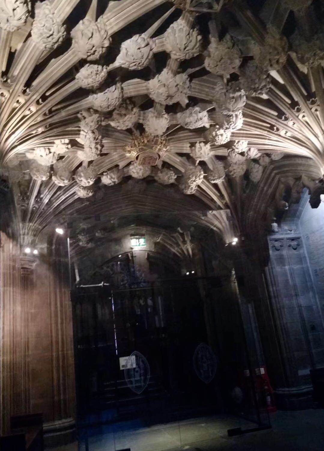 18世纪著名经济学家_英国经济学家亚当.斯密.18世纪就读于牛津大学-世界著名学府探秘 学...(3)