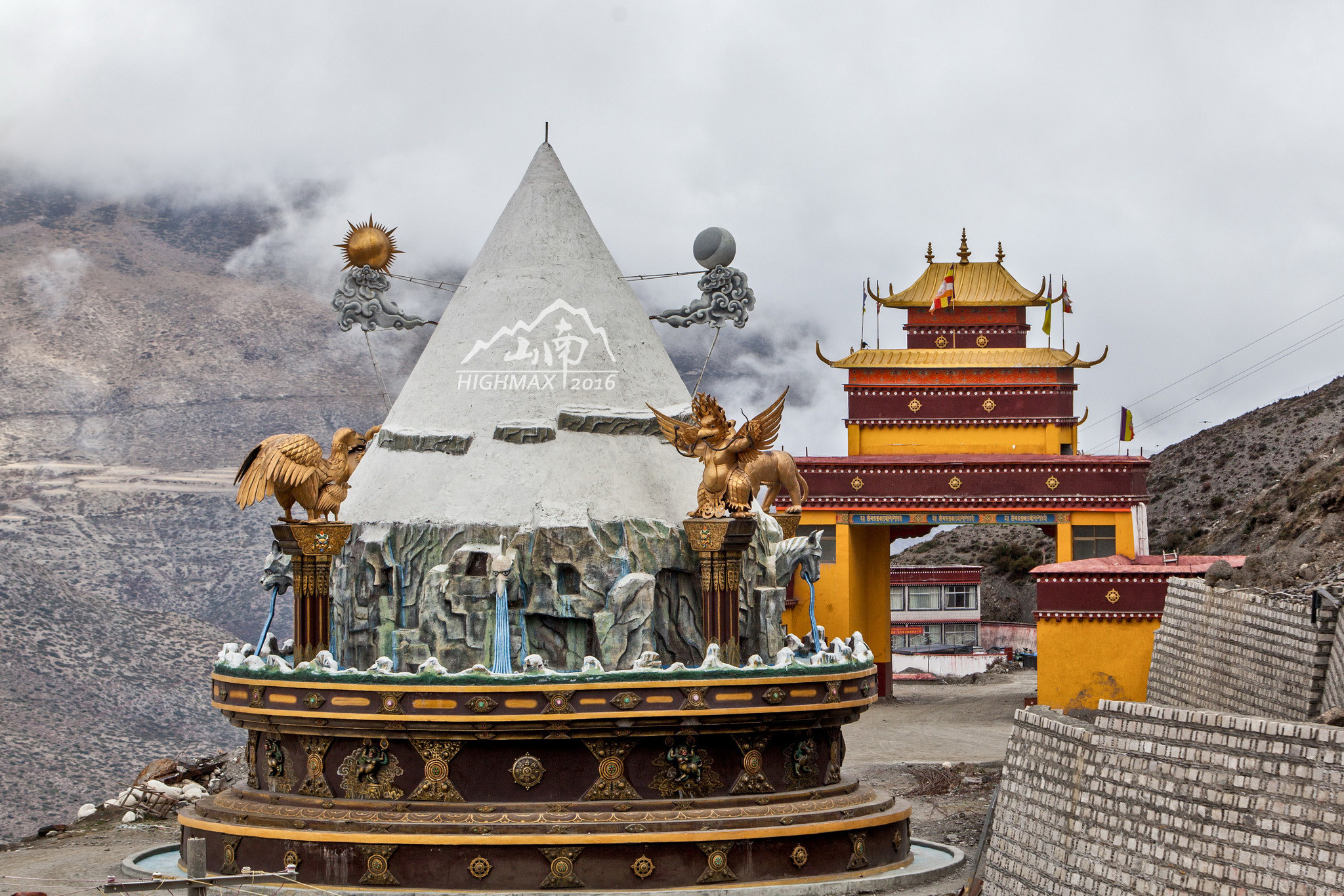 【山南景点图片】洛卓沃龙寺