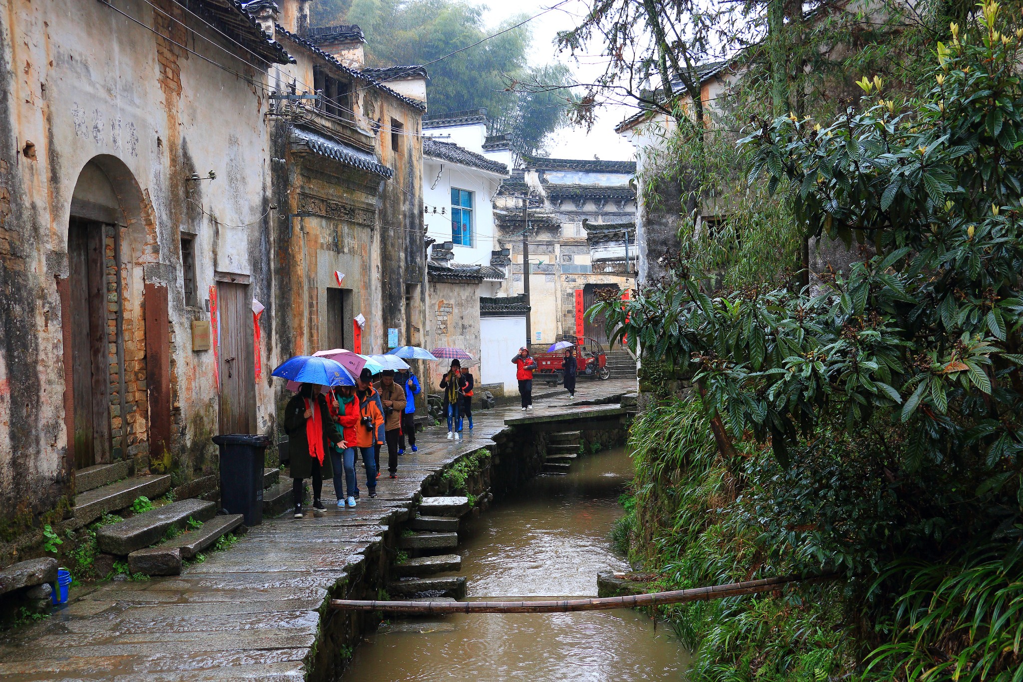 呈坎镇灵山村        