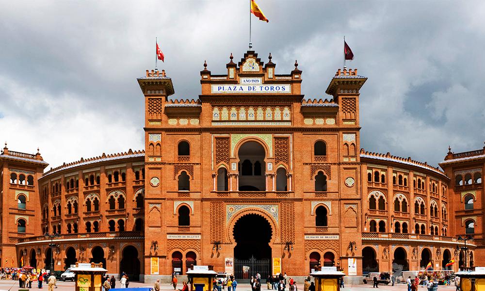 拉斯班塔斯斗牛场(plaza de toros de las ventas)是西班牙最著名