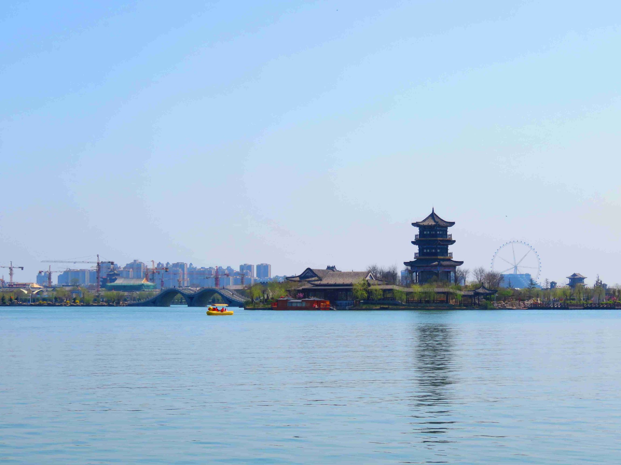 水城之水——东昌湖 东昌湖风景名胜区,位于国家历史文化名城——聊城