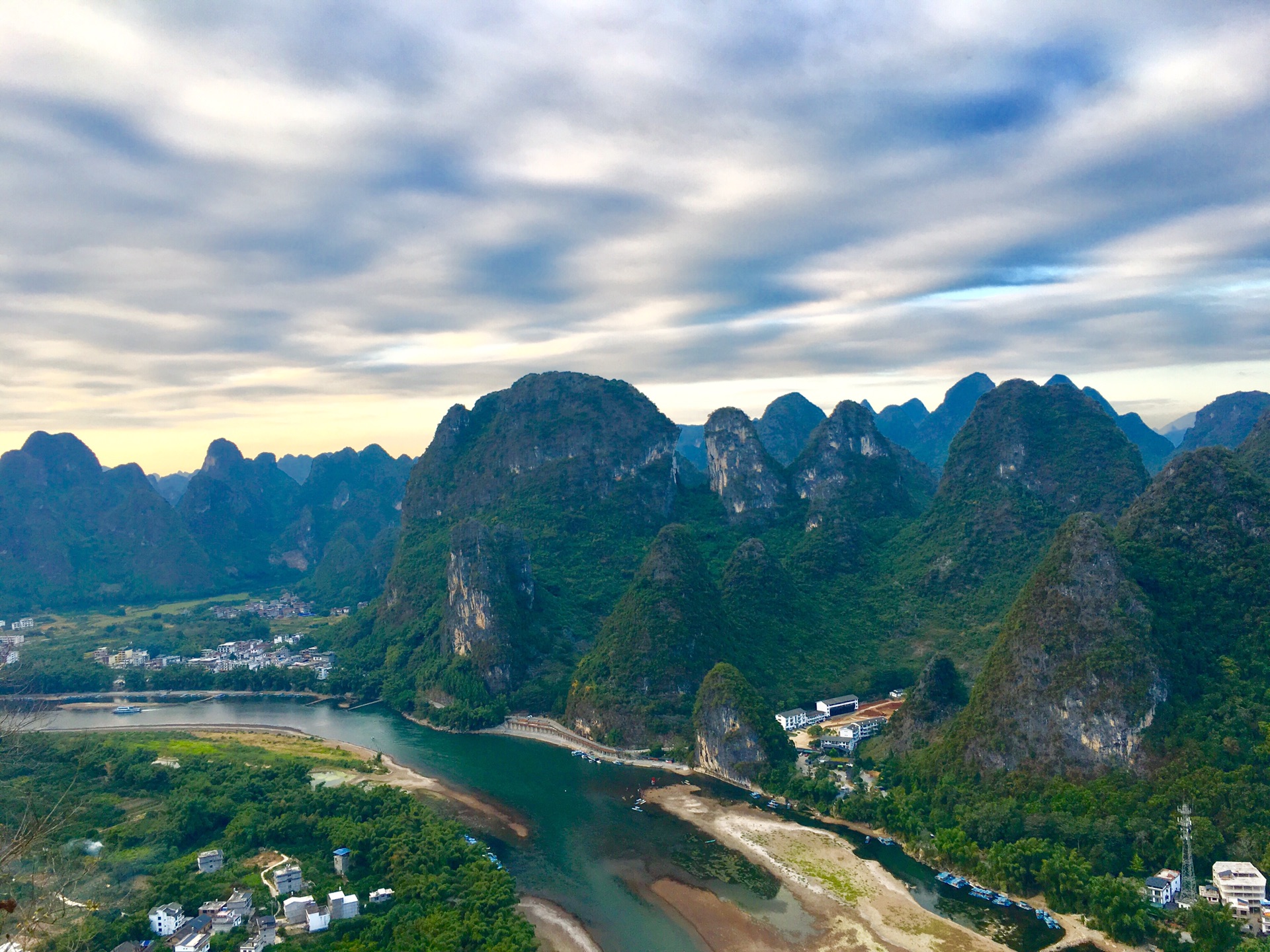 阳朔兴坪老寨山