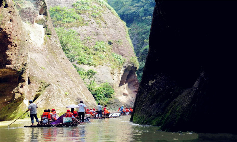 泰宁上清溪漂流竹筏 往返景交车成人票(深山峡谷竹筏漂流 游九十九曲