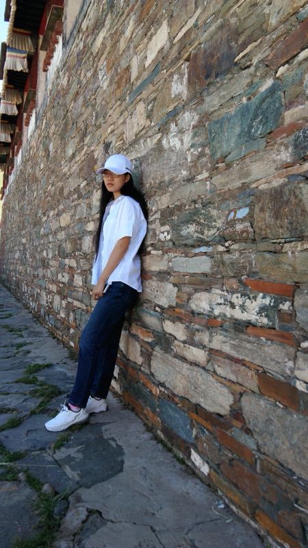 问一下 十点半的飞机到曹家堡 该怎么到黑马河