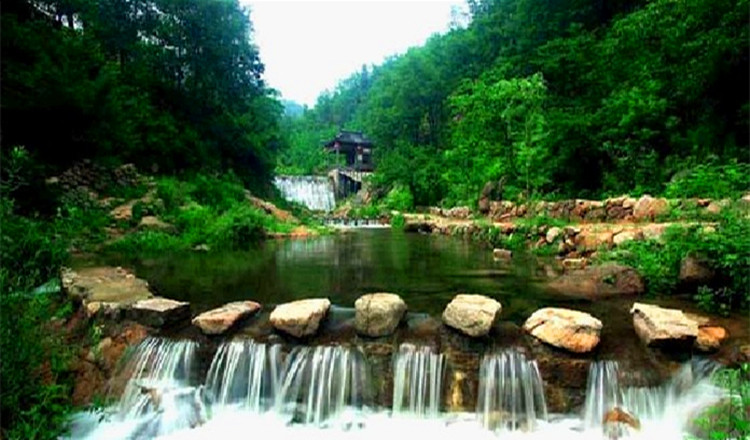 平顶山好运谷风景区