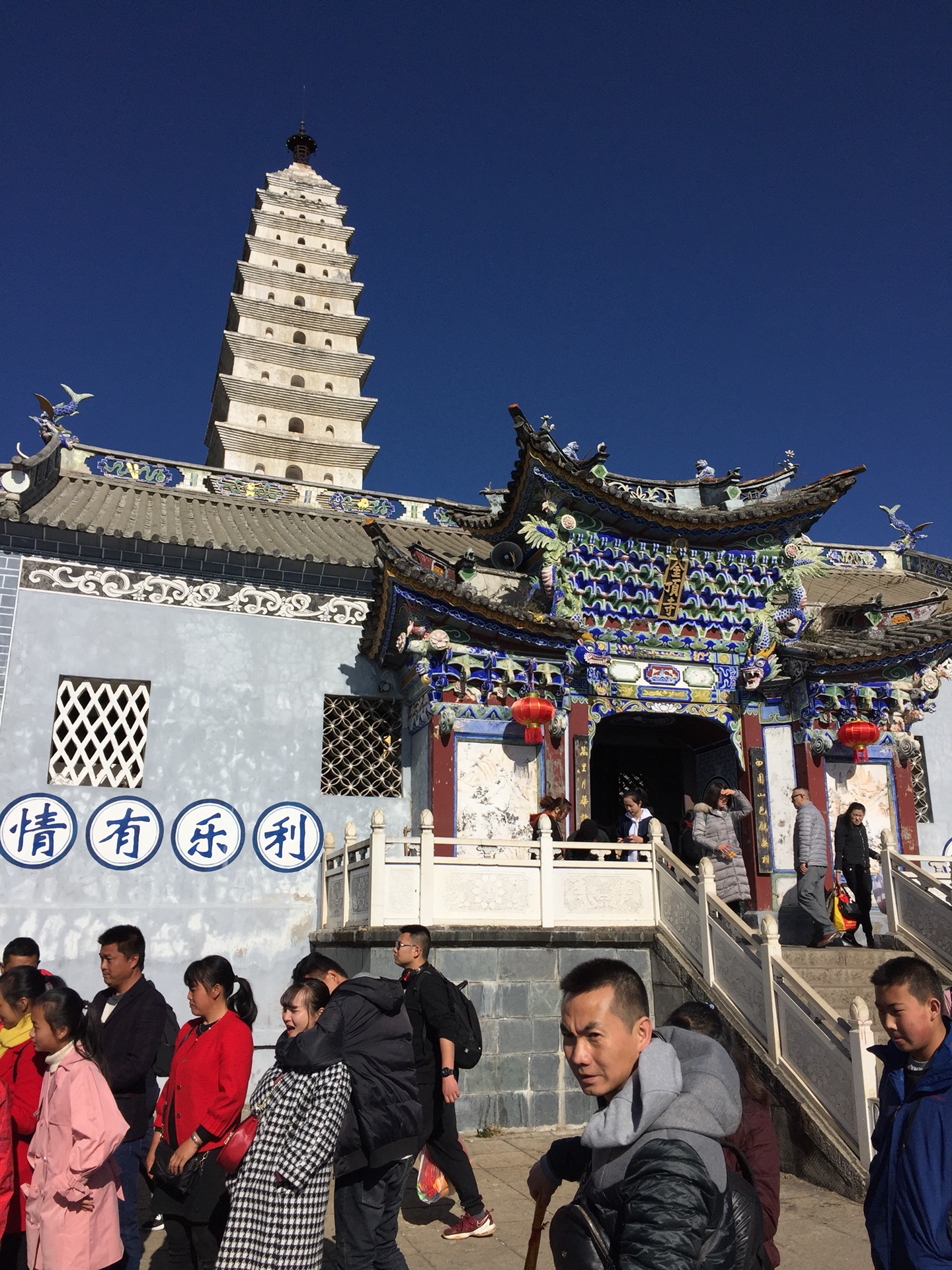 wKgBEFqNb5iAM1aPAA3EtwGO9mI98.jpeg?imageView2%2F2%2Fw%2F600%2Fh%2F600%2Fq%2F90