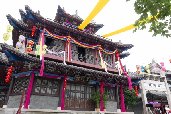 横店在哪 wKgBEFsWBM2AAbeMAAxPfHAlNAA94.jpeg?imageView2%2F2%2Fw%2F600%2Fh%2F600%2Fq%2F90