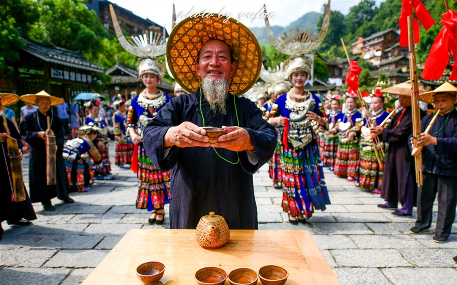 拦门酒.(图片来源于网络)  