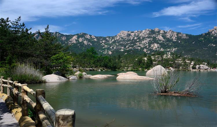 崂山支脉仰口附近避暑胜地-登山品茶田园生活-青岛二龙山风景区门票u