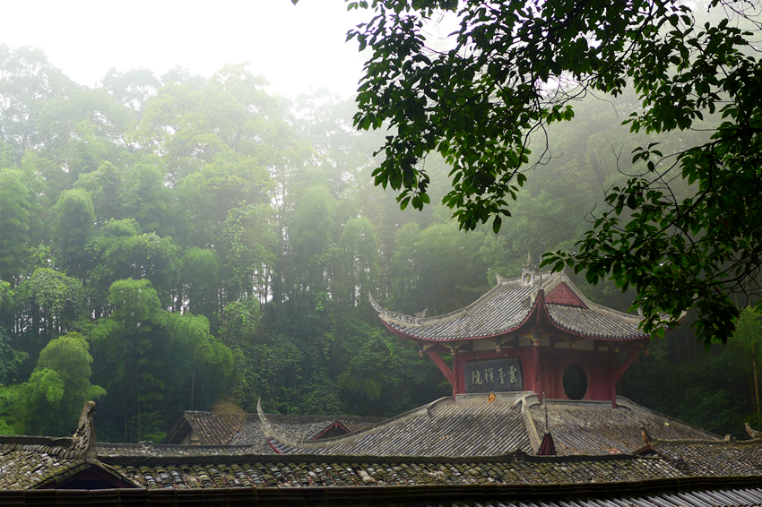 访合江笔架山,避雨云台寺