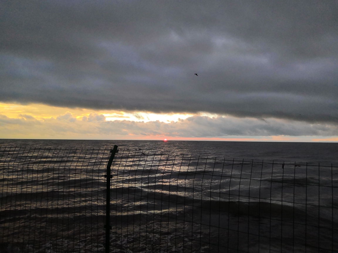 wKgBEFtnHr-ARBeNAAn6ANC33kg40.jpeg?imageView2%2F2%2Fw%2F600%2Fh%2F600%2Fq%2F90