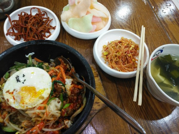 五月的美食推荐 wKgBEFsIqhaAWmjPAAy_37aQI_g04.jpeg?imageView2%2F2%2Fw%2F600%2Fh%2F600%2Fq%2F90