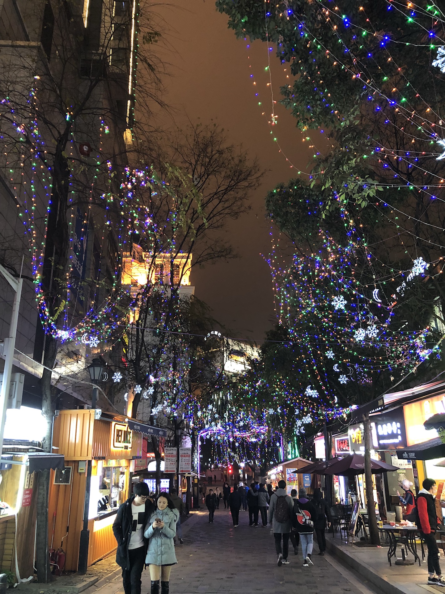 较场口夜市小吃街       