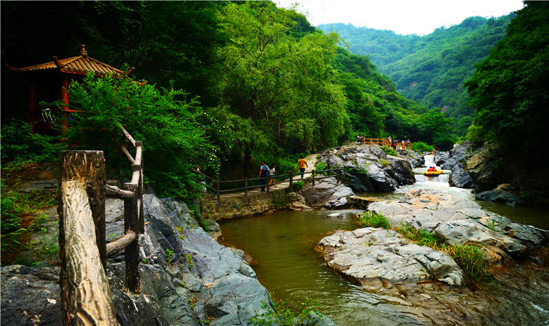 河南豫西大峡谷门票(飞瀑高悬 潭幽池清)