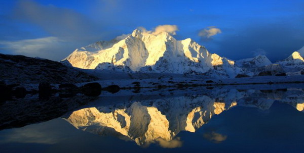 西藏珠峰 wKgBEFtxAEeAfs3xAAE8jtyGCIE06.jpeg?imageView2%2F2%2Fw%2F600%2Fh%2F600%2Fq%2F90