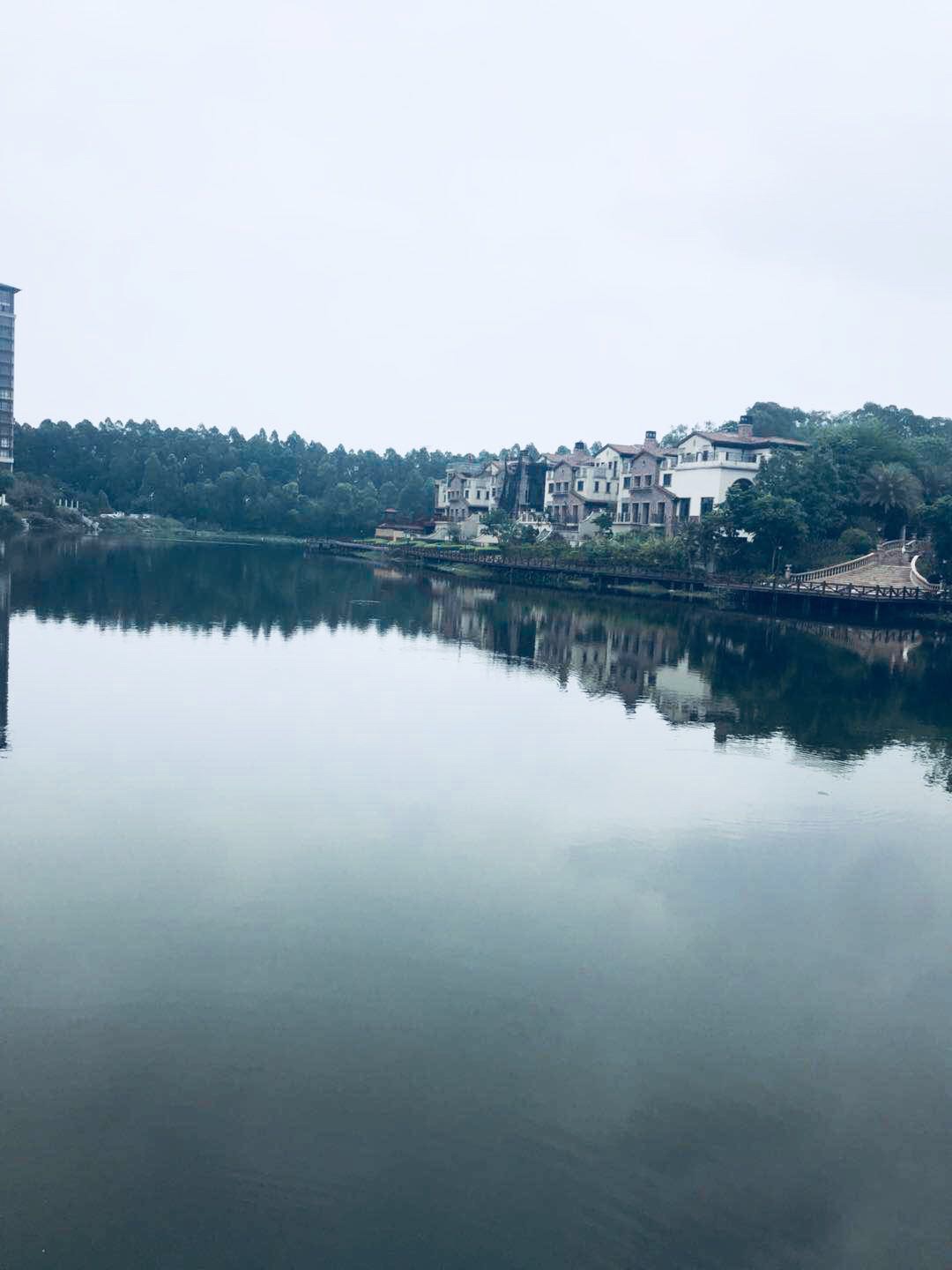 wKgBEFroKe6AI9sDAAHdgE4hD-I02.jpeg?imageView2%2F2%2Fw%2F600%2Fh%2F600%2Fq%2F90