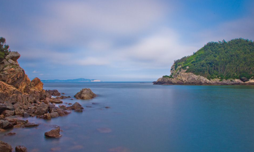 “人不多，花钱少，好玩，还交通方便”的旅行地，到底存在吗？还是这只是一个可笑的伪...