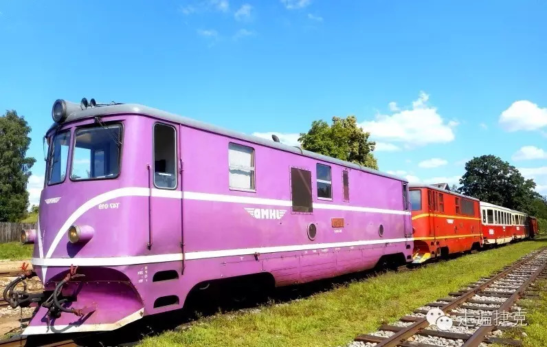 捷克百年文物级窄轨蒸汽小火车,竟然还在这里运营!