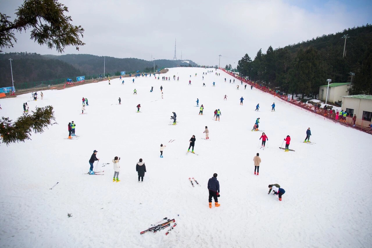 2019第一弹奉化溪口商量岗滑雪场