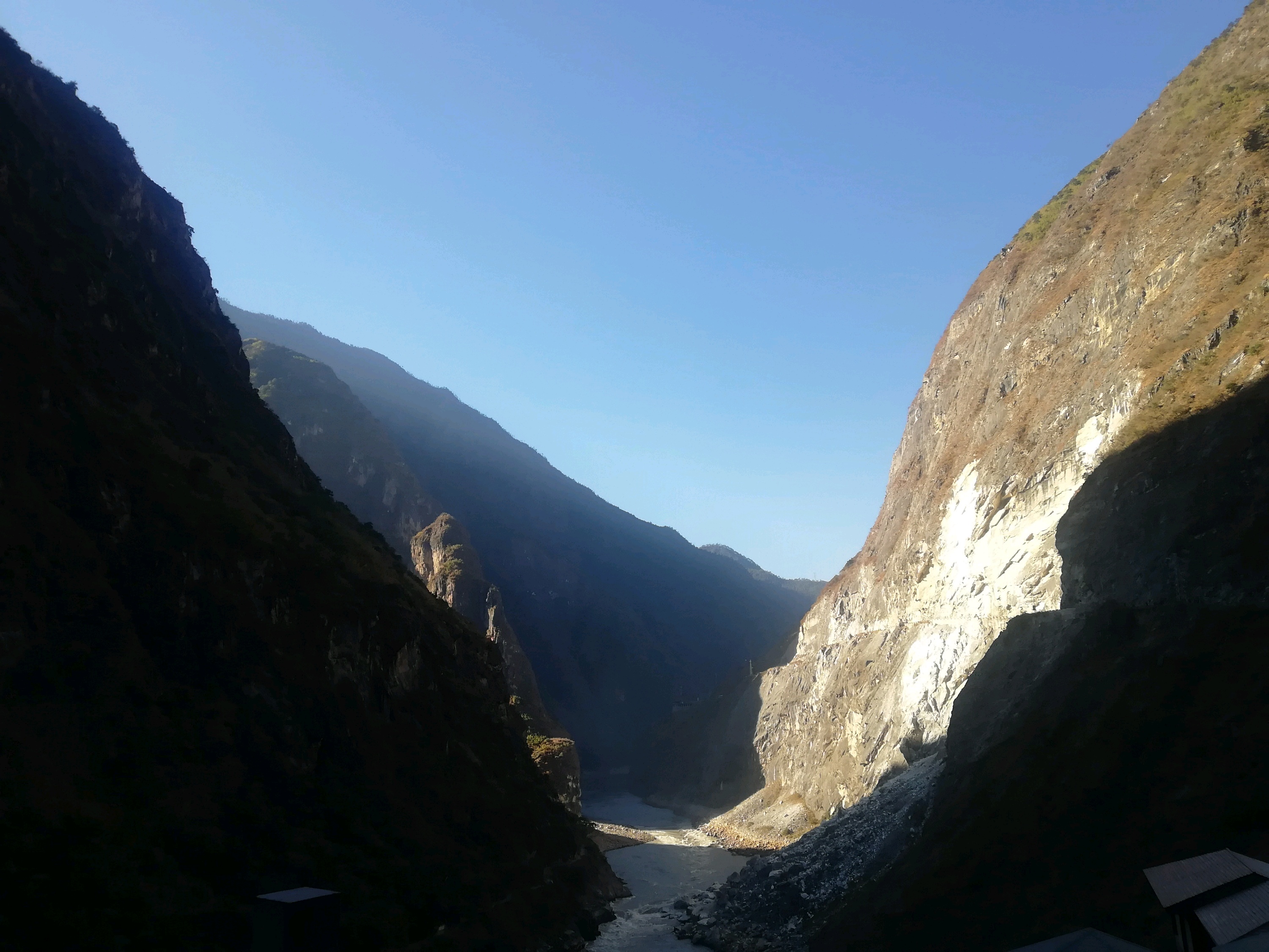 虎跳峡门票