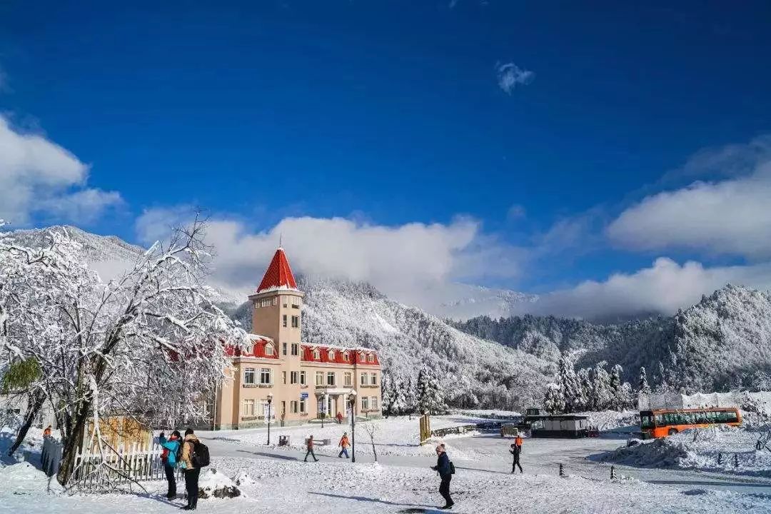 四川 西岭雪山滑雪场