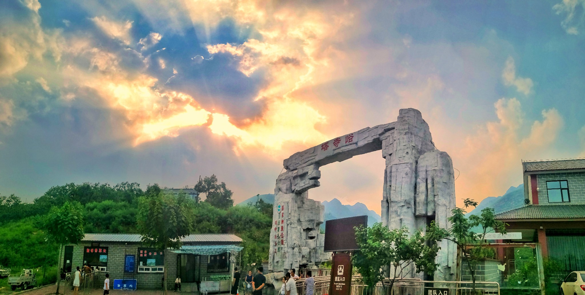 迁安有多少人口_迁安美景(3)