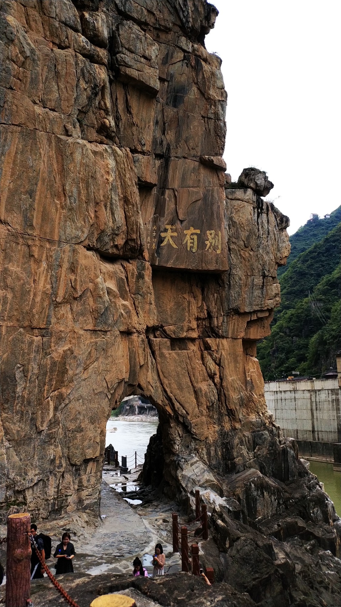 陕西·汉中石门栈道风景区    