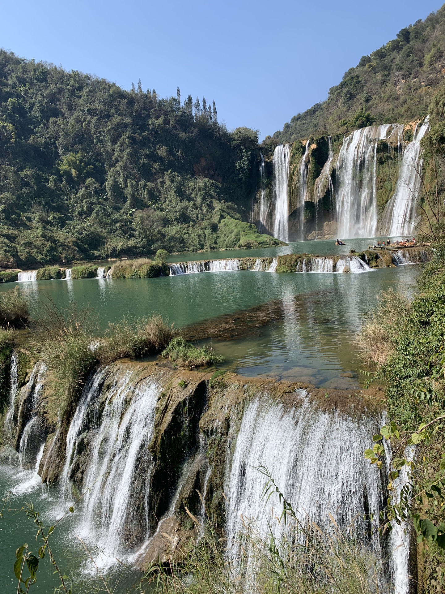 曲靖罗平—九龙瀑布群,油菜花海