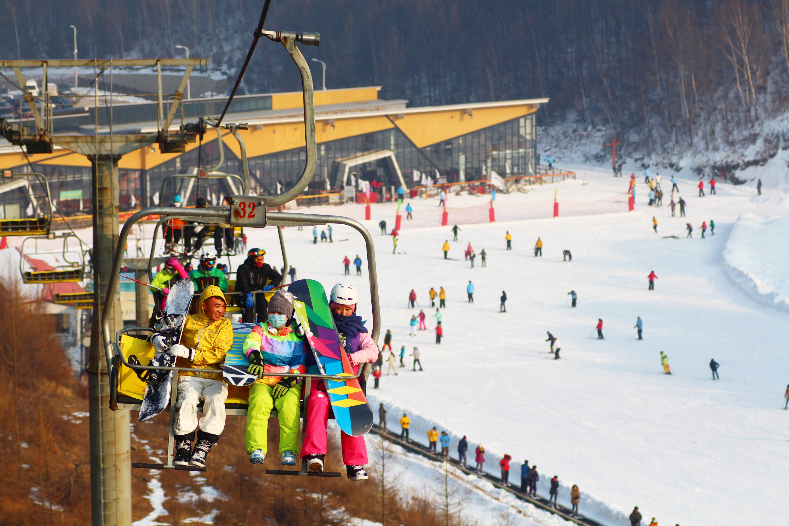 赤峰美林谷滑雪场滑雪成人票 提前预定 无需排队