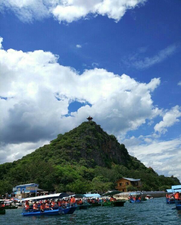 禄充风景区         