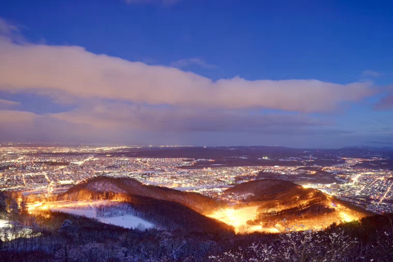 札幌绝景 · 藻岩山浪漫雪地摩托体验(避开人潮赏日本