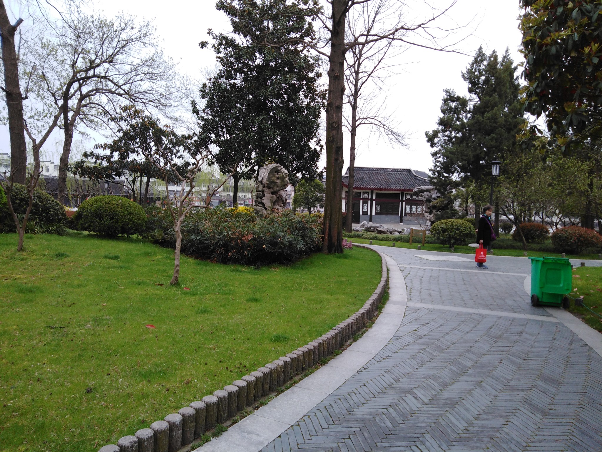 烟花三月,长江两岸-(十二)吴道台府,荷花池公园,扬州