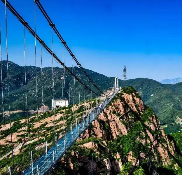 黄金寨原生态旅游区      