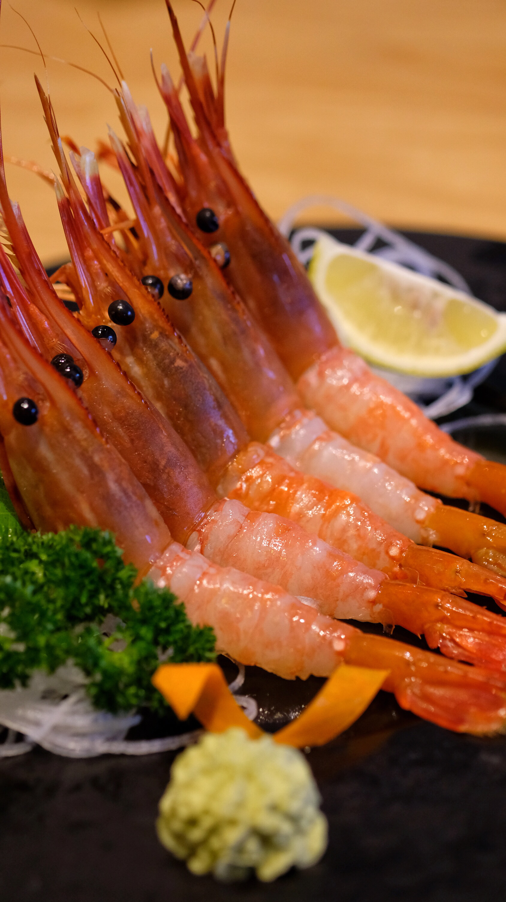 北海道牡丹虾,色泽艳红的牡丹虾,口感软糯,肉中自带鲜甜(赞小蜂)