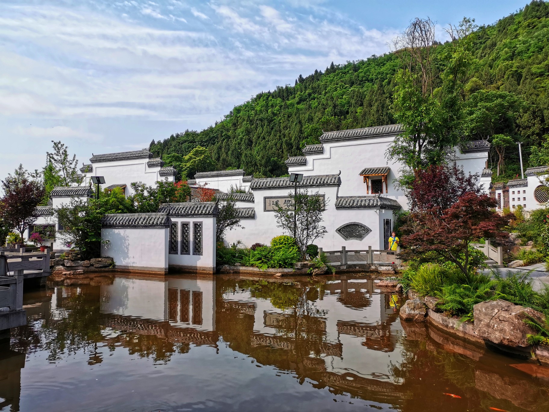 鲜花盛开碧瑶,悠闲宁静山庄,渠县旅游攻略 - 马蜂窝