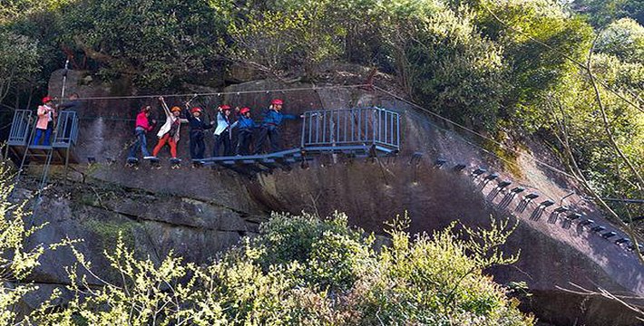 婺源石门山峡谷门票