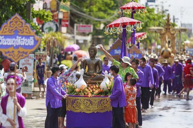 泰国5个热门地泼水节攻略在此,4月戏水狂欢吧