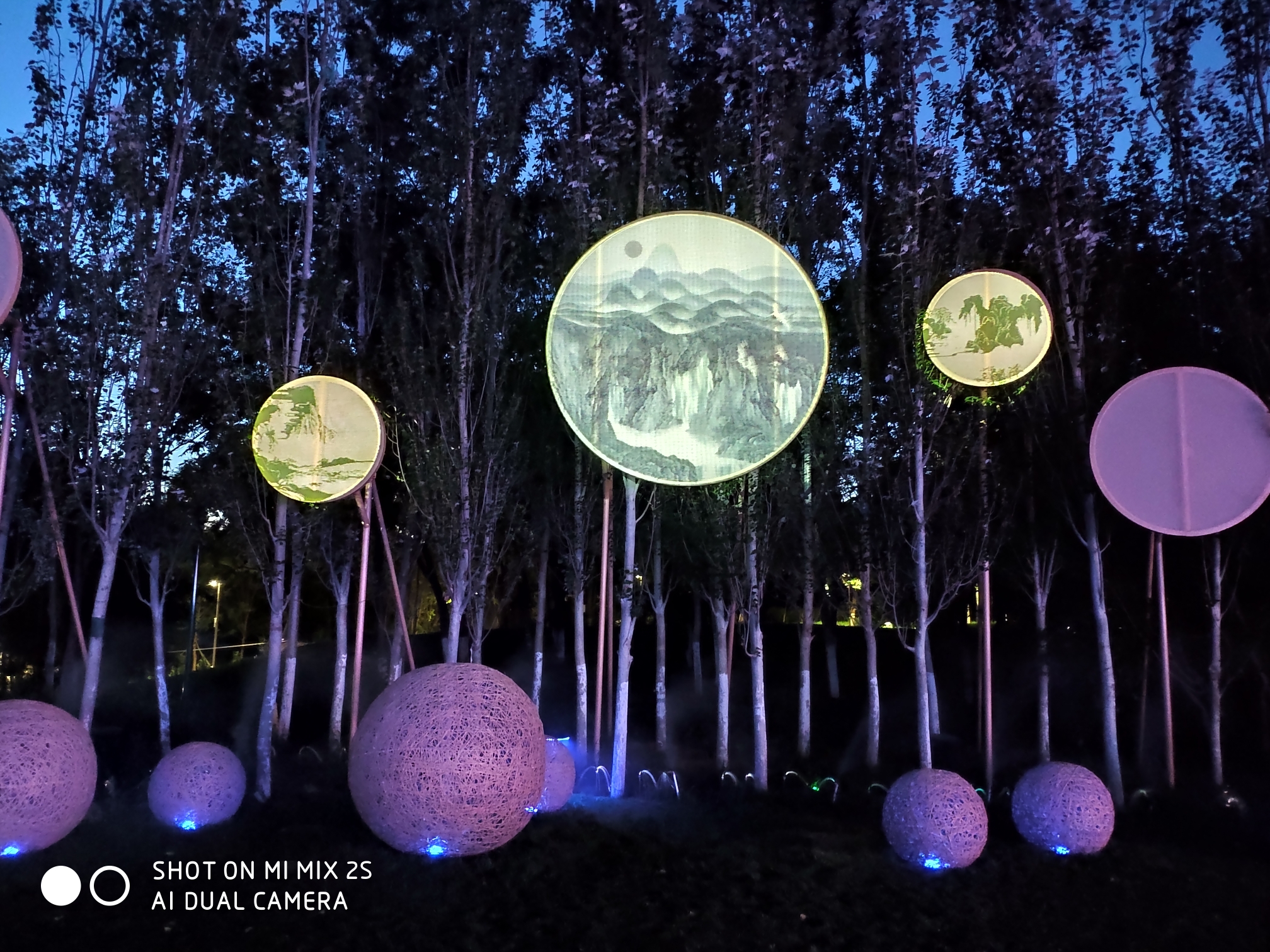 2019中国北京世界园艺博览会之世界馆 花车巡游 奇幻光影森林及妫汭