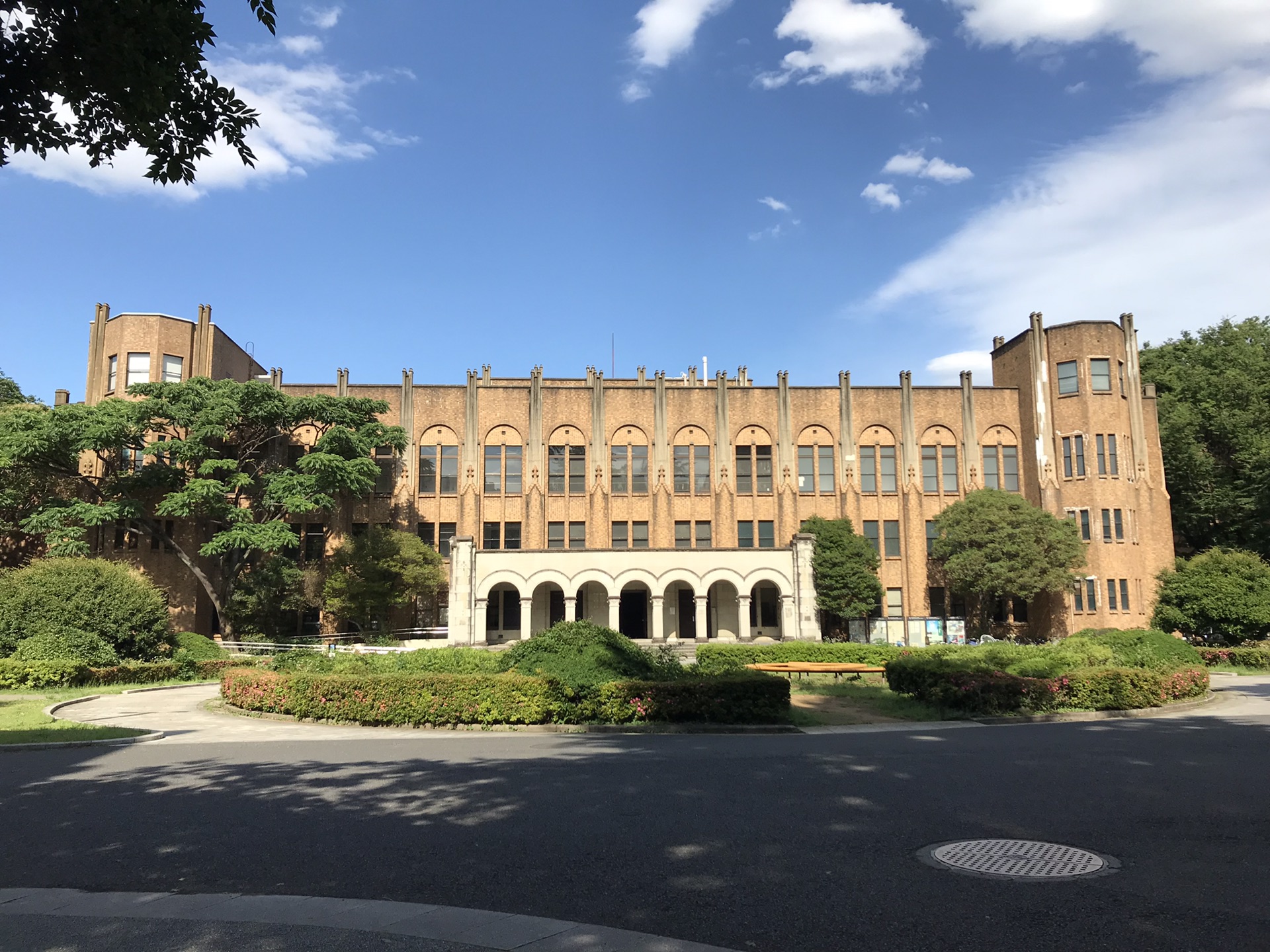 第五天 新宿中央公园 东京大学 浅草寺 第六天 迪士尼陆地乐园 第七天