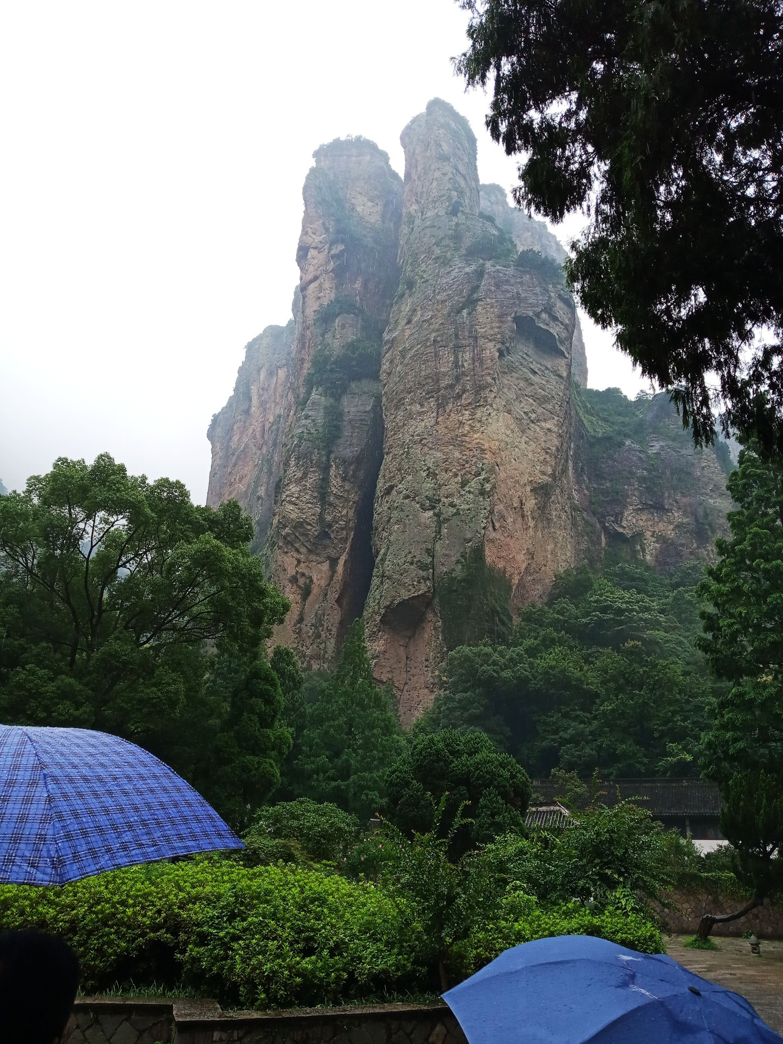 雨中雁荡山,清新自在