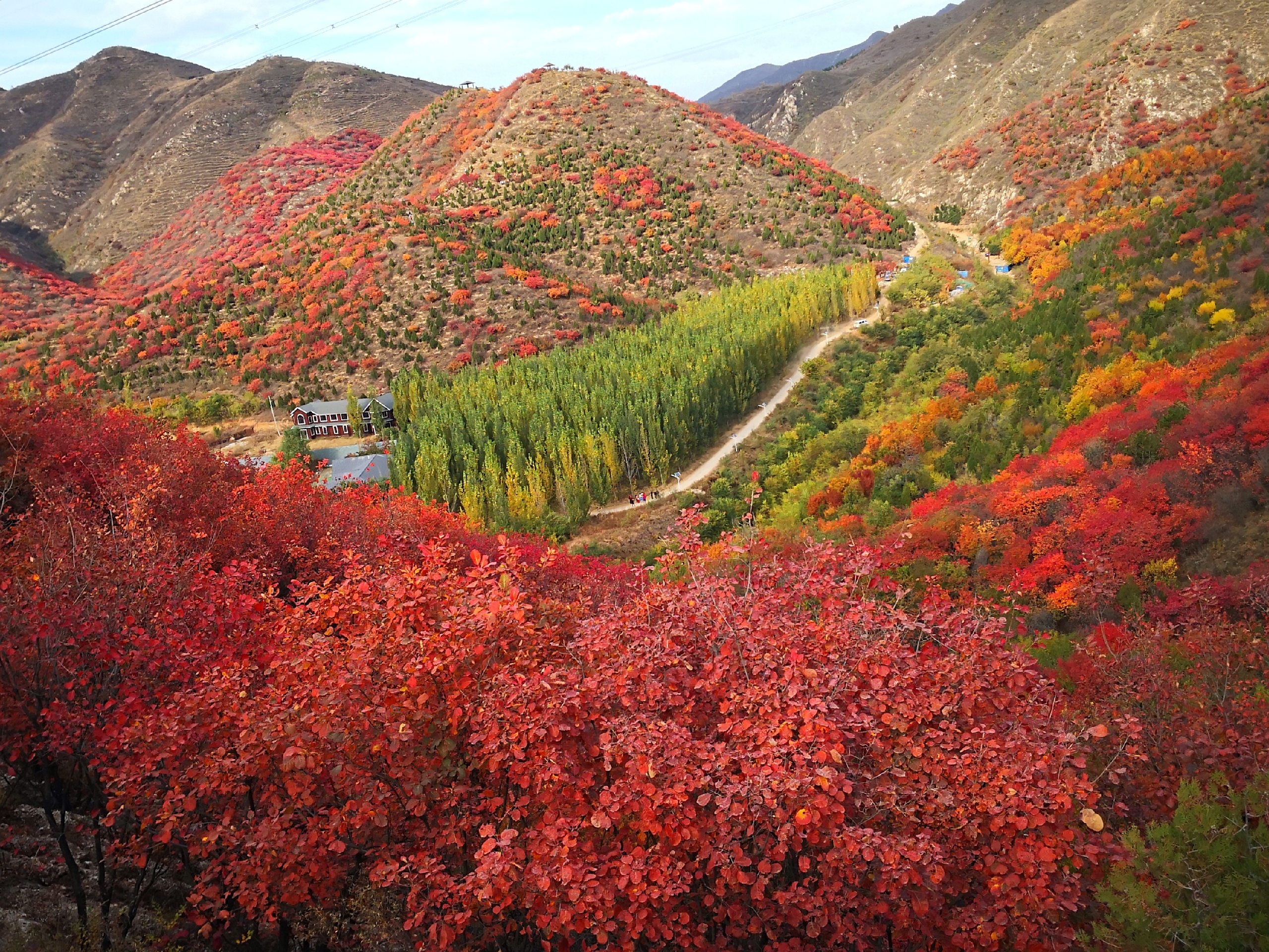 顺义娱乐-五彩浅山国家健身步道