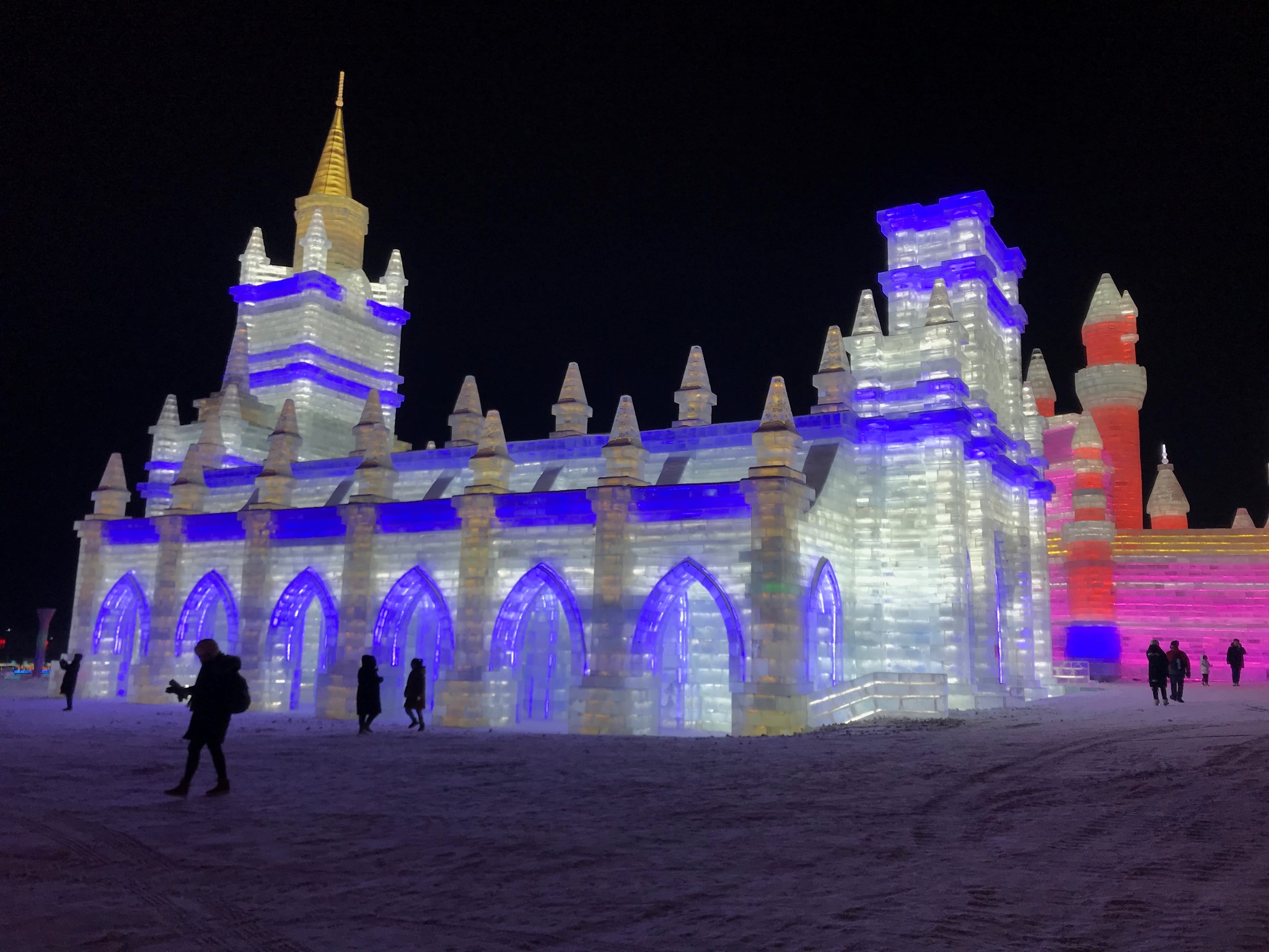 长春冰雪大世界筑梦冰雪奇缘