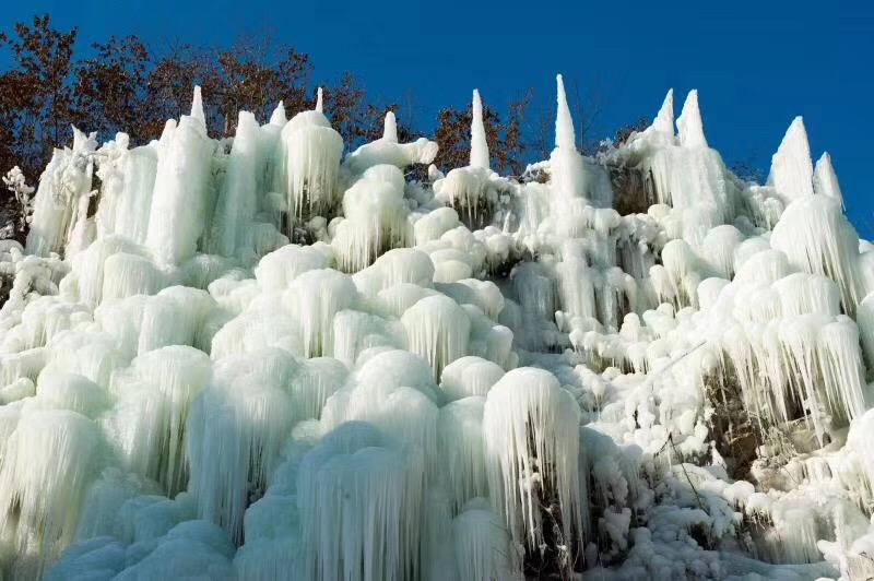 大连庄河天门山冰雪大世界 庄河步云山温泉纯玩2日游