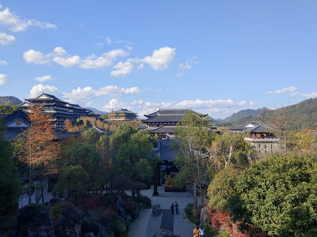 开化根雕根宫佛国游记